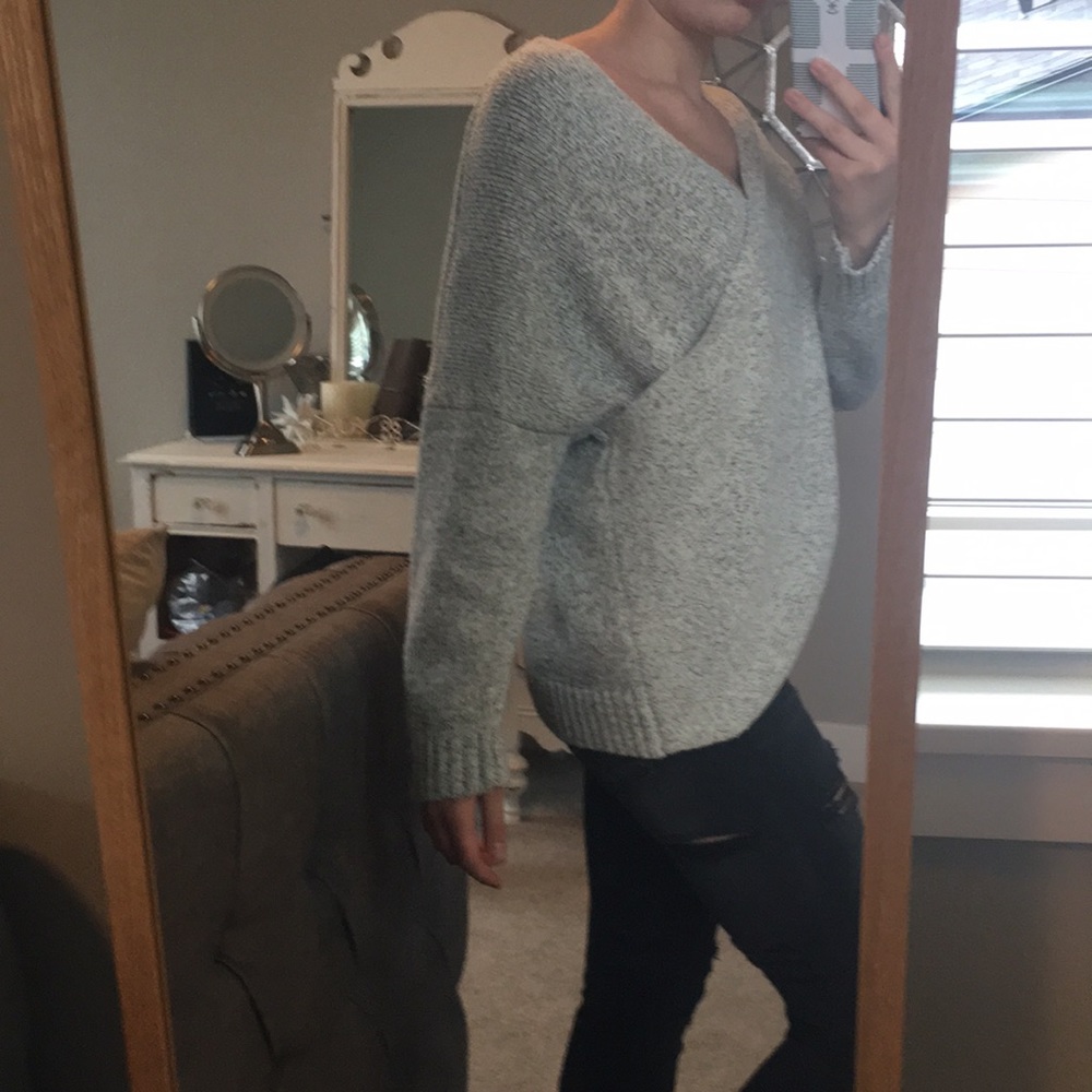 Sweater - Picture 3 of 4